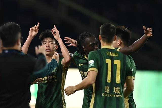 bwin官网登录入口-王钰栋一球扫阴霾悼念布彭扎:哭是因为想念我队友